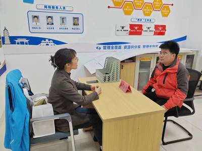揚(yáng)州江陽社區(qū) 法律宣傳進(jìn)企業(yè)，普法意識入人心——中小企業(yè)咨詢服務(wù)暖企心
