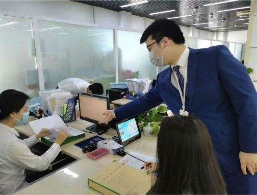 北京市豐臺區(qū) 傾力助推中小微企業(yè)，推行創(chuàng)新“延時(shí)服務(wù)包”·高效開展中小企業(yè)跨時(shí)段專人咨詢